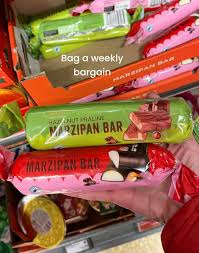 Rum And Pine Apple Dark Chocolate Bar 125g - Marzipan